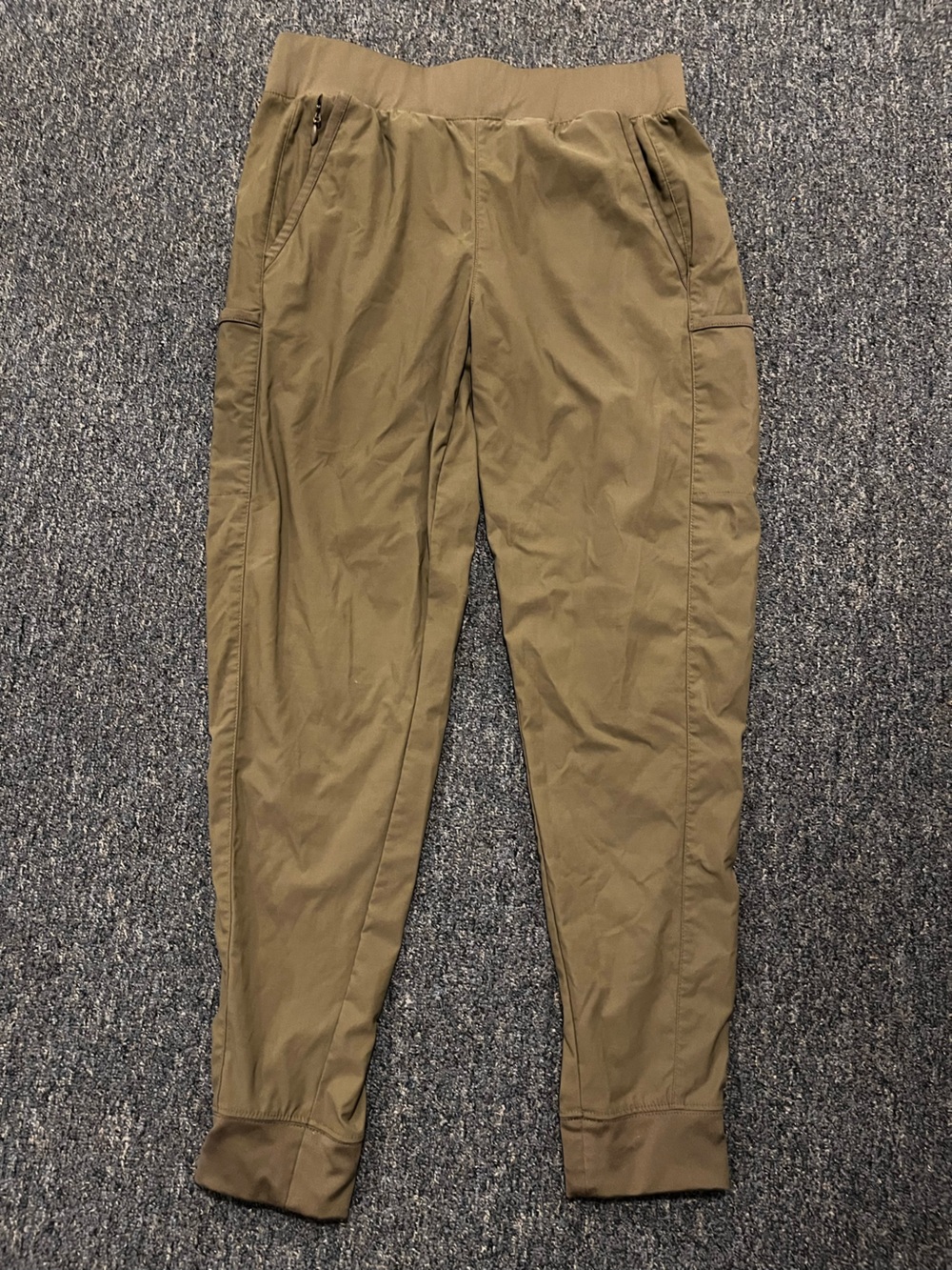 Columbia Women’s Joggers, Olive size M